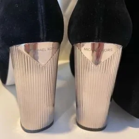 MK suede boots with accent heels - Picture 2 of 5